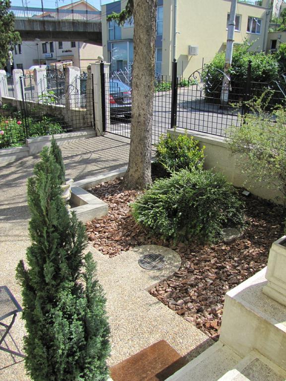 Vila Hedonija Belgrade Luaran gambar