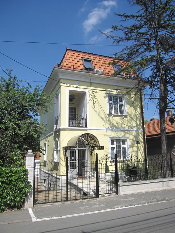 Vila Hedonija Belgrade Luaran gambar